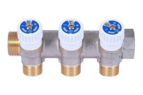 STOUT Коллектор для воды косой 3/4", 3 отвода 1/2" с вентилями (плоское уплотнение) STOUT Коллектор для воды косой 3/4", 3 отвода 1/2" с вентилями (плоское уплотнение), фото